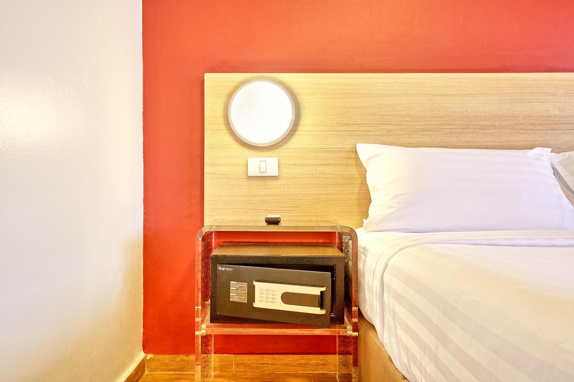 Standard Double Bed