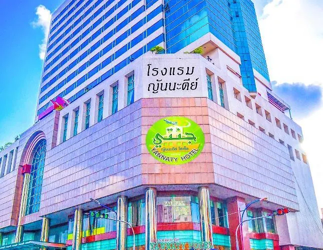 Yannaty Hotel Halal